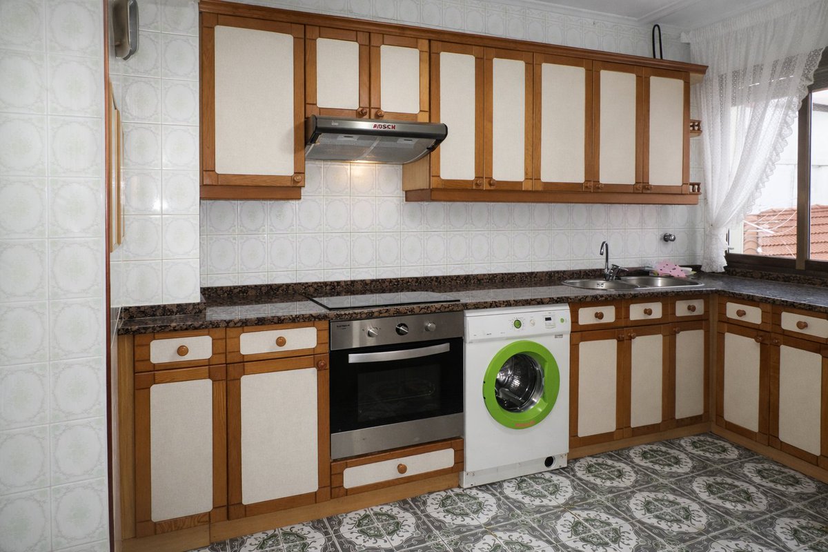 obrasinsignia's tweet photo. Rehabilitación integral en Mamariga, Santurtzi
Este #antesydespués muestra el cambio de una vivienda en Mamariga que necesitaba una actualización completa.
https://t.co/wXq8hN0mZY
#interioristas #interiorismo #reformaintegral #Bizkaia https://t.co/ysBIhHPpFR