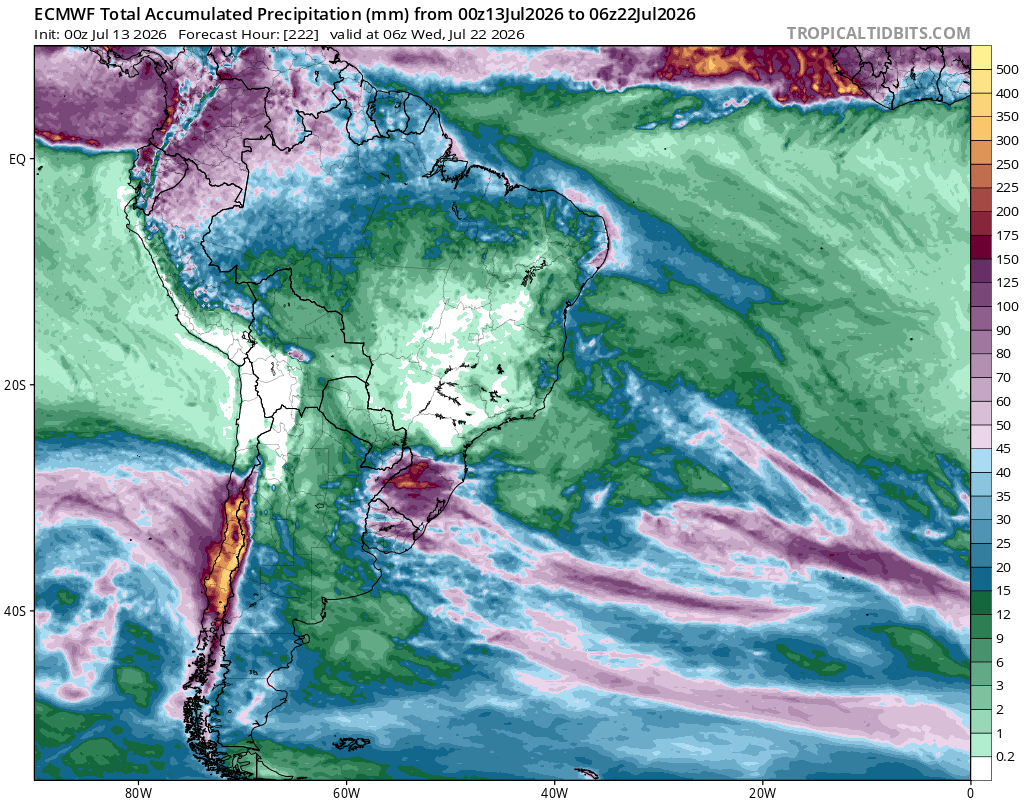 EdoWeatherman's tweet photo. ALERTA ACTUALIZACIÓN MATUTINA.
15-22 DE JULIO.

El evento, un tren de sistemas frontales, está consolidado en todos los modelos y aquí dejo las recientes variaciones.

Región de Atacama. Entre jueves y domingo, con periodos de pausa, pueden acumularse sobre 50-80 mm en la parte sur (Huasco- Vallenar). 

Para la región de Coquimbo, el peak se dará en sectores interiores y del sur, donde se pueden superar los 250-300 mm. Lo mínimo que caerá serán 80-120 mm, en la provicia de Elqui. Aunque el miércoles puede haber algunos chubascos, lo más intenso será entre jueves y domingo, con breves pausas.

Las regiones de Valparaíso, O'Higgins, Maule, Ñuble y Biobío siguen concentrando los mayores estimados, con sectores que pueden superar los 250-300 mm fácilmente e incluso algunas localidades pueden alcanzar los 350-400 mm. La costa de Valparaíso puede recibir el 80-90% de un año normal en este tren de frentes, solo el viernes espera más de 100 mm, por lo tanto me parece irresponsable programar un partido de fútbol para el sábado. La lluvia se extenderá de jueves a lunes. NO VIAJEN A LA COSTA.
En Maule lloverá desde el miércoles, con algunis chubascos el martes.
Lluvia desde el martes entre Ñuble y Los Lagos.

Para la región Metropolitana, Santiago se movería entre 100-150 mm, las comunas que lo rodean entre 150-200 mm, no descartando algunas que reciban más de 250 mm. Esto entre jyeves y lunes, con algubas pausas.

Hacia la zona sur los montos se moverán entre 100-150 mm.

El viento será de 70-90 km/hr en la costa central. El jueves-viernes y domingo-lunes se esperan las ráfagas más fuertes, con akgunos sectores que pueden superar los 100-120 km/hr. En interior viento de 40-60 km/hr.
Altas probabilidades de tormentas eléctricas entre Coquimbo y Biobío.

La isoterma no bajaría de 2000 msnm, incluso se ven variaciones al alza entre miércoles y domingo, de todos modos sí se acumulará nieve, con 2.5 a 4.5 mts posibles entre Coquimbo y Biobío

Esta información aún puede variar, además esto viene con un potente río atmosférico que puede disparar los montos de agua caída.

Atentos con las actualizaciones y desde ya hay que prepararse, no espere a que llegue el evento.

Próxima actualización esta noche cuando regrese de la escuela.