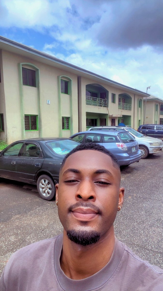 Muel 🦍 tweet media
