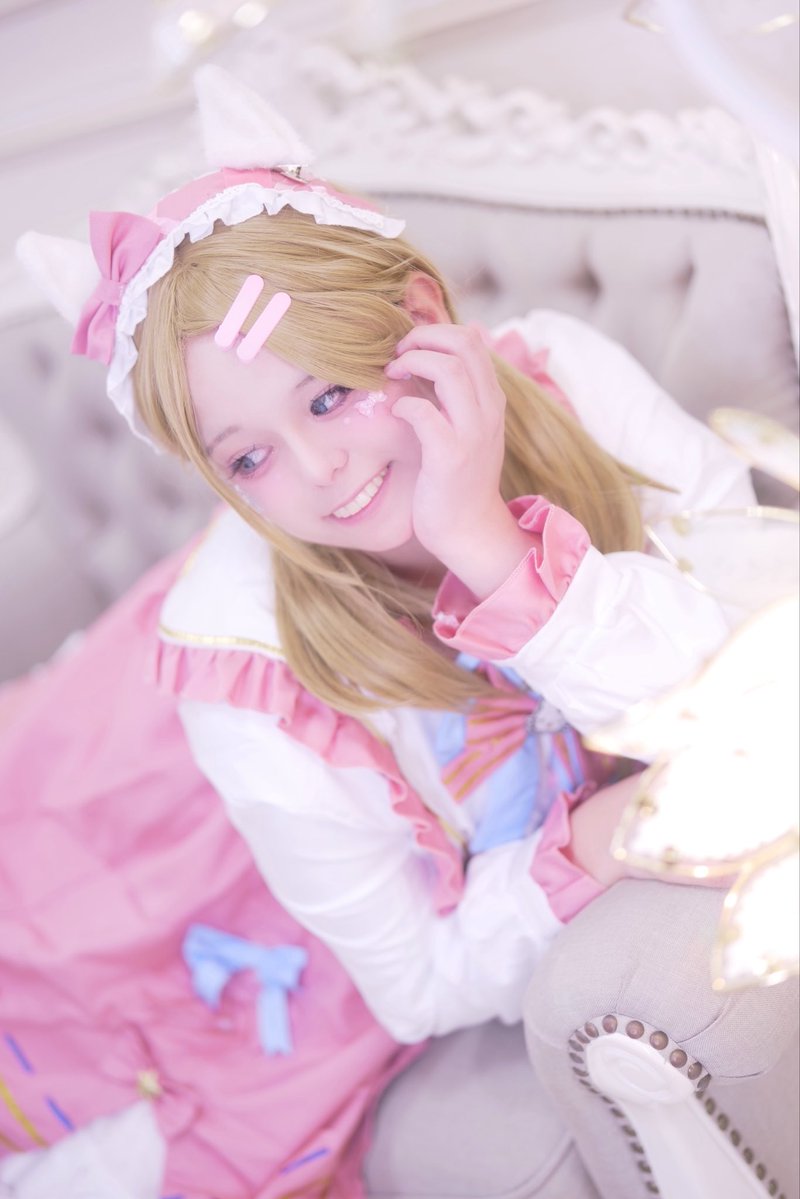 muma_nemu's tweet photo. 〖庭師〗 _エマ・ウッズ_

サンリオコラボ衣装なの！

📸ｻﾏ➤@katsuragi_red 
🏢➤@UnderLand_cos 

 #あるコス
 #あるポス https://t.co/Q9qMVaSqks