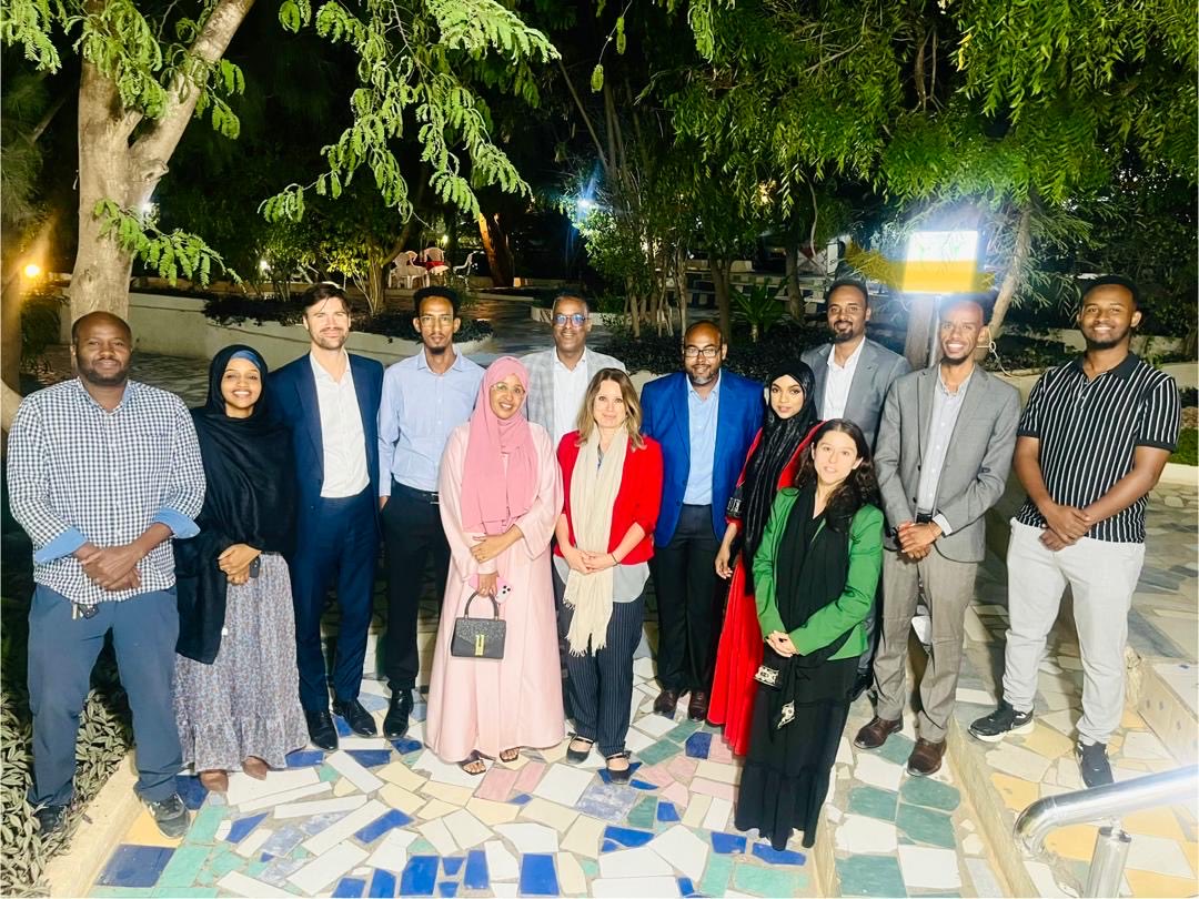 HeadBritOffice's tweet photo. Great for @CharlesKingFCDO and I to catch up with Chevening Alumni in #Somaliland. Encouraging to see how many have gone on to serve in the public sector, applying the knowledge, skills, and experience gained through their UK education to help drive positive change. https://t.co/ulm8dGv1tS