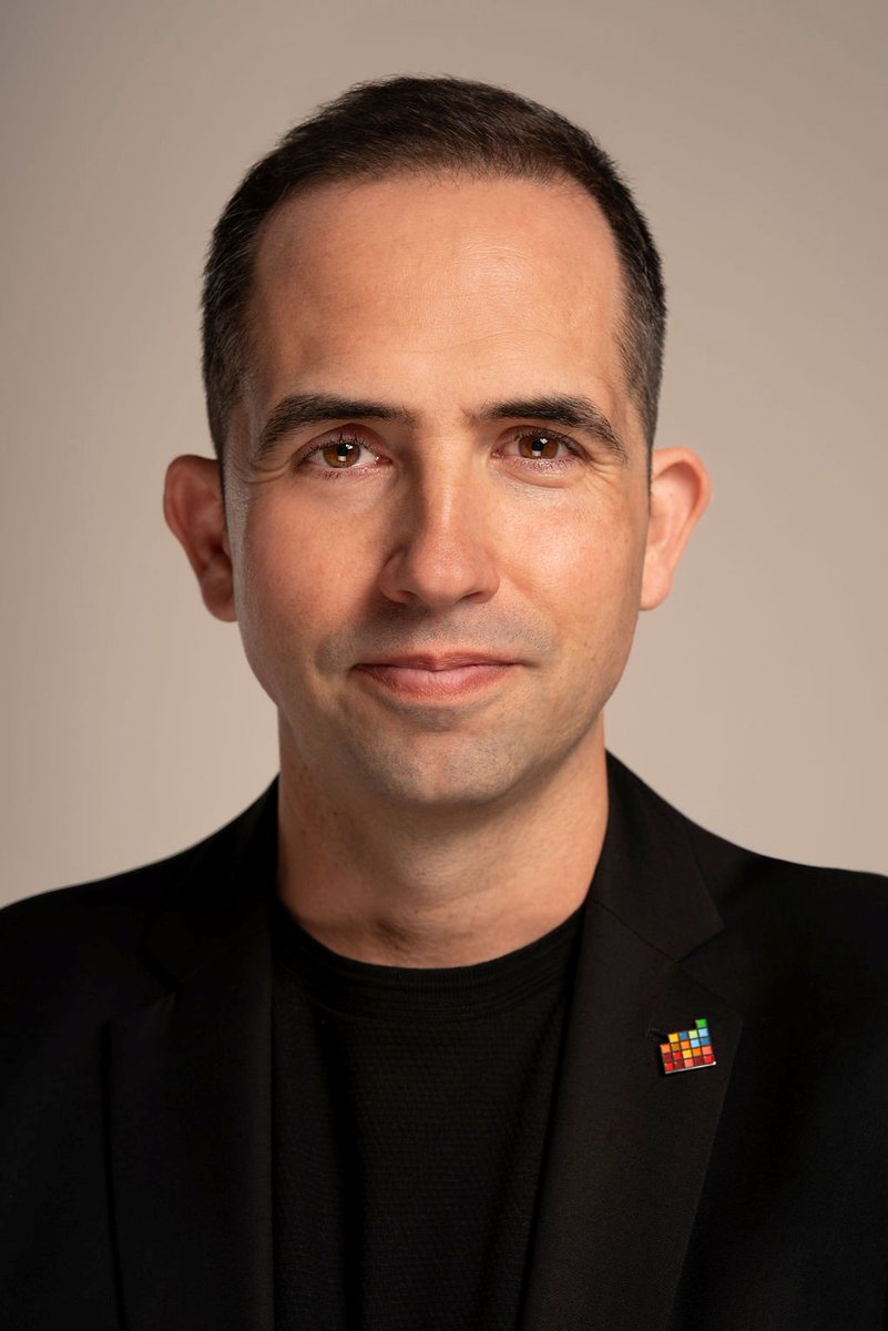 ForoHistorico's tweet photo. Novedad #PersonajesFHT: @aalberich, fundador de @QuibimBiomarker, empresa pionera en el uso de IA para analizar imágenes médicas y mejorar el diagnóstico. 🏥

"El fututo de la medicina es adelantarse". Descubre cómo la #InteligenciaArtificial salva vidas 👉https://t.co/X9uL0n7f2i https://t.co/jOUJfL72M4