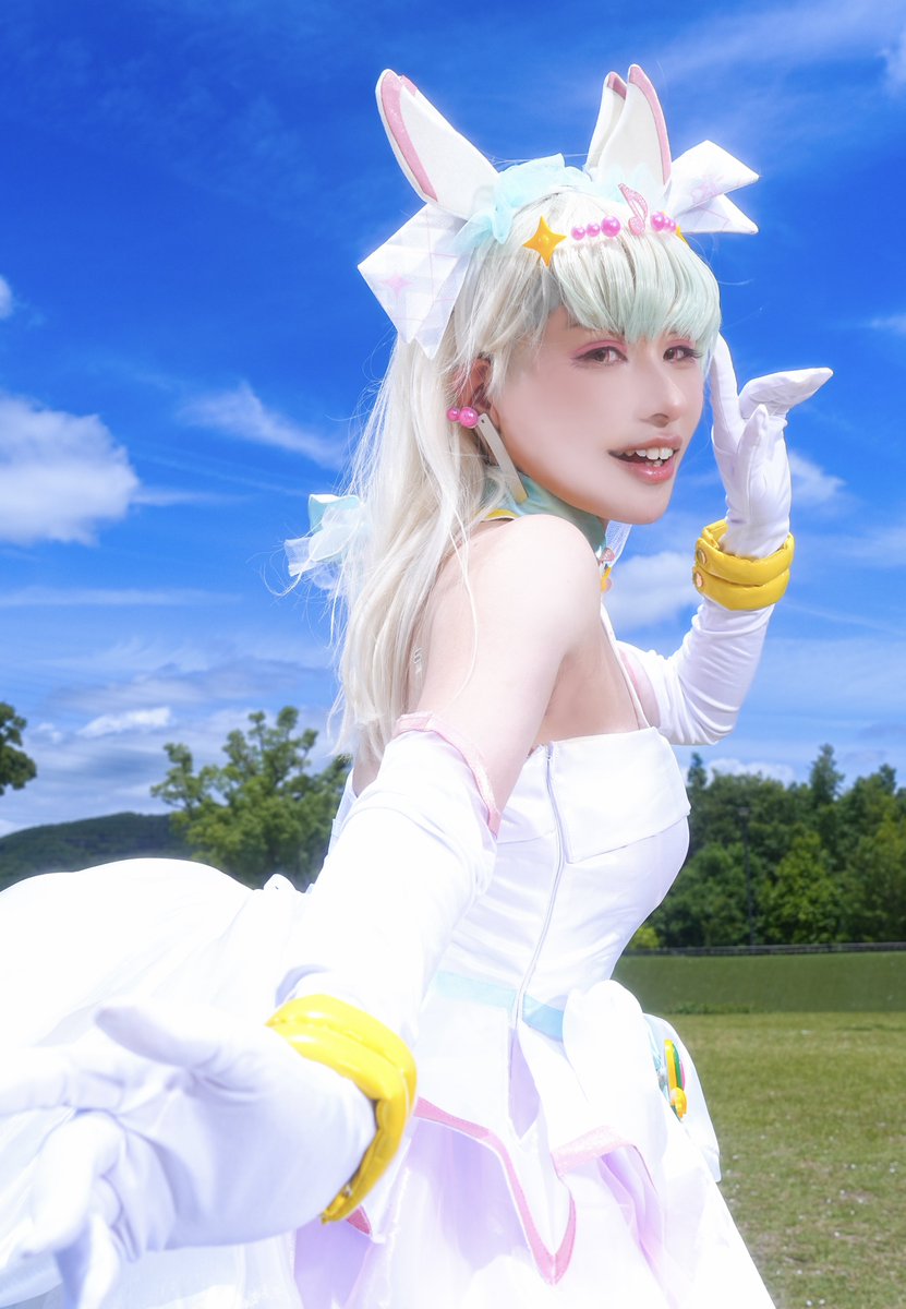 fumucos's tweet photo. ⚠︎cosplay⚠︎
キ ミ プ リ//キュアズキューン

　　　キミといる世界がこんなに

　　　　　キラッキランランに
　
　　　輝いて眩しくて美しいんだね！

_________________________________
📸：（@__buratsuku ） https://t.co/UhDTglzdPS