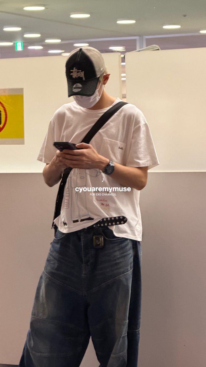 cyouaremymuse's tweet photo. 260713 EXO CHANYEOL HND 🇯🇵

#찬열 #박찬열 #チャニョル #엑소  #CHANYEOL #朴灿烈 https://t.co/osgVJYCczN