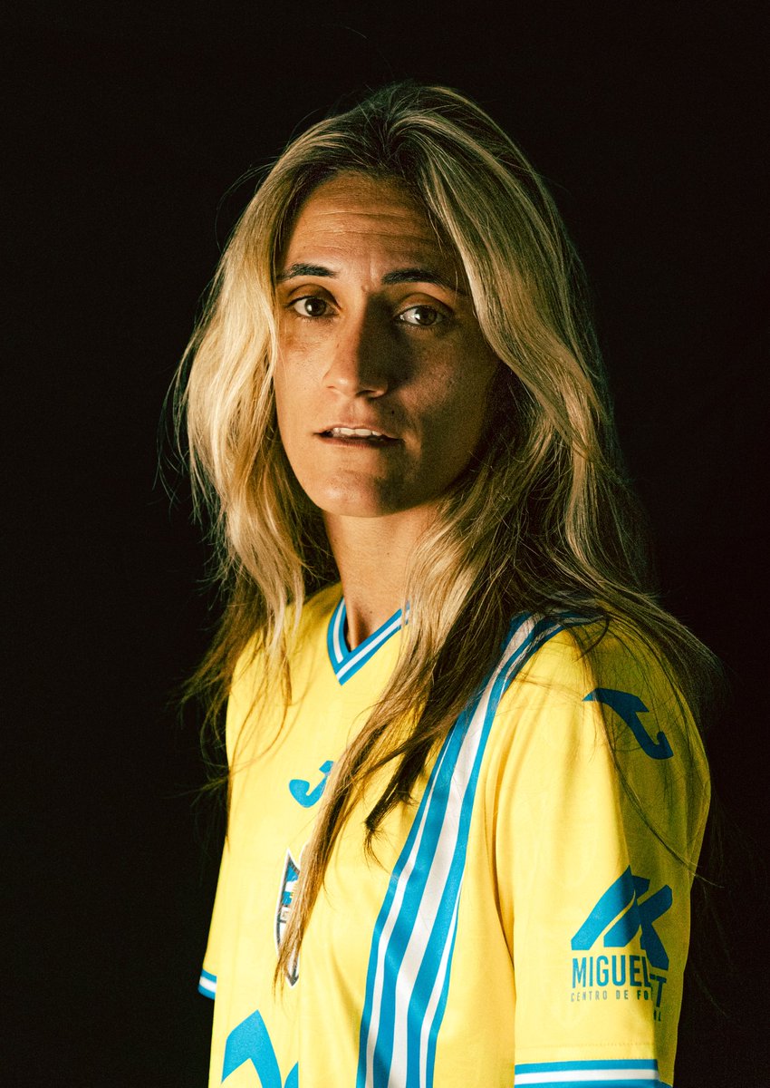 atleticbalears's tweet photo. 💛💙

#SempreFidels https://t.co/TJMzei1w8K