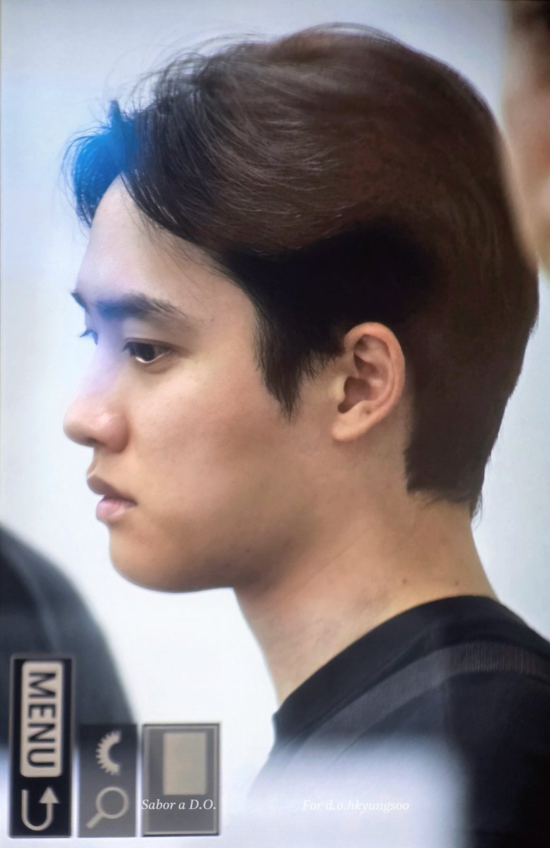 Sabor_a_DO's tweet photo. 260714 ✈️✈️

#도경수 #DOHKYUNGSOO #KYUNGSOO #디오 #DO(D.O.) #ドギョンス #都敬秀
@DOHKYUNGSOO_X https://t.co/KmgXREq4qz