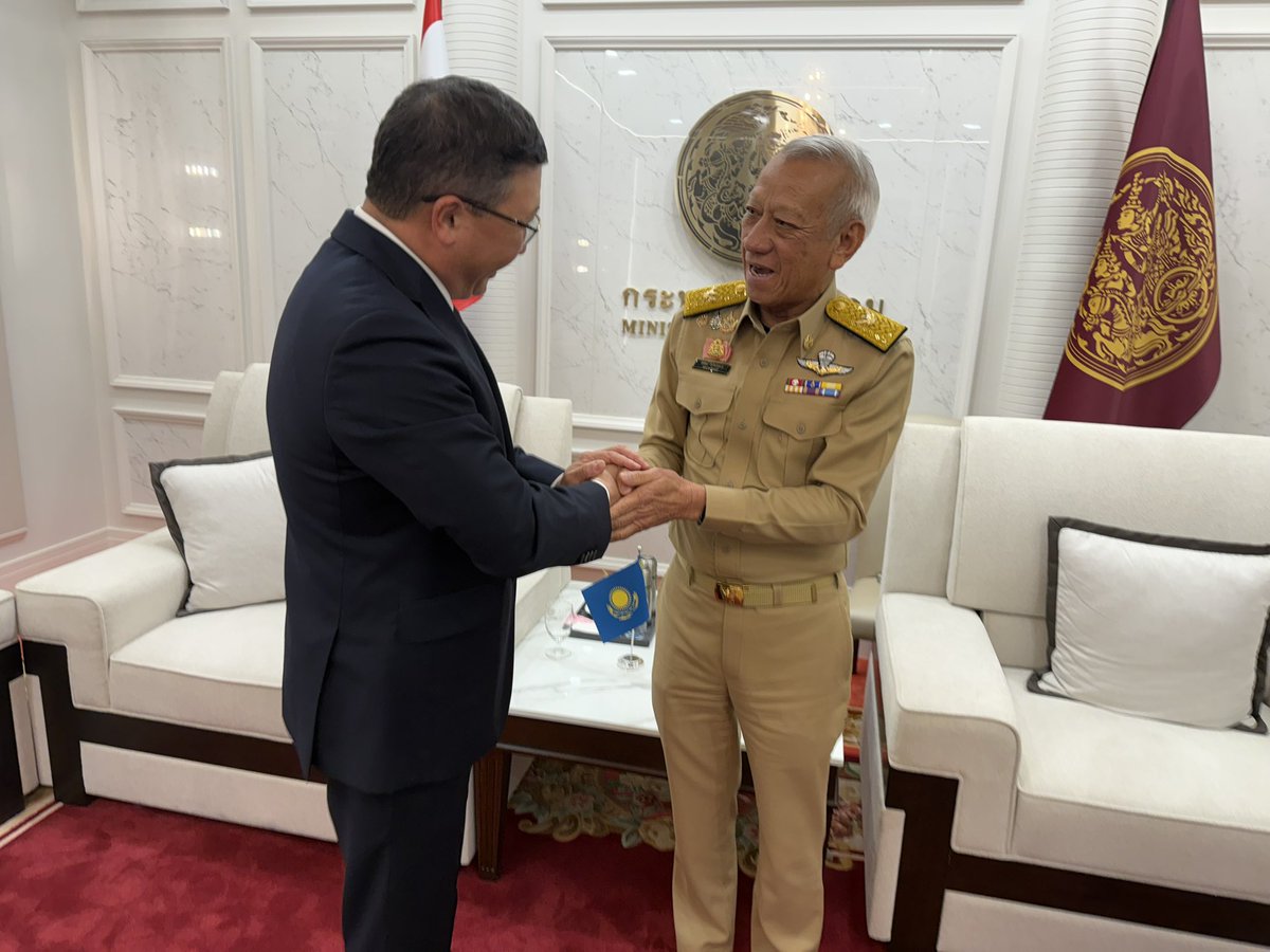 KZEmbassyTH's tweet photo. 🇰🇿🇹🇭 Ambassador of Kazakhstan to Thailand Margulan Baimukhan met with Thailand’s Deputy PM &amp; Minister of Transport Phiphat Ratchakitprakarn to discuss expanding cooperation in transport &amp; logistics, transit connectivity, and the Middle Corridor. https://t.co/Pn4dEZx6os
