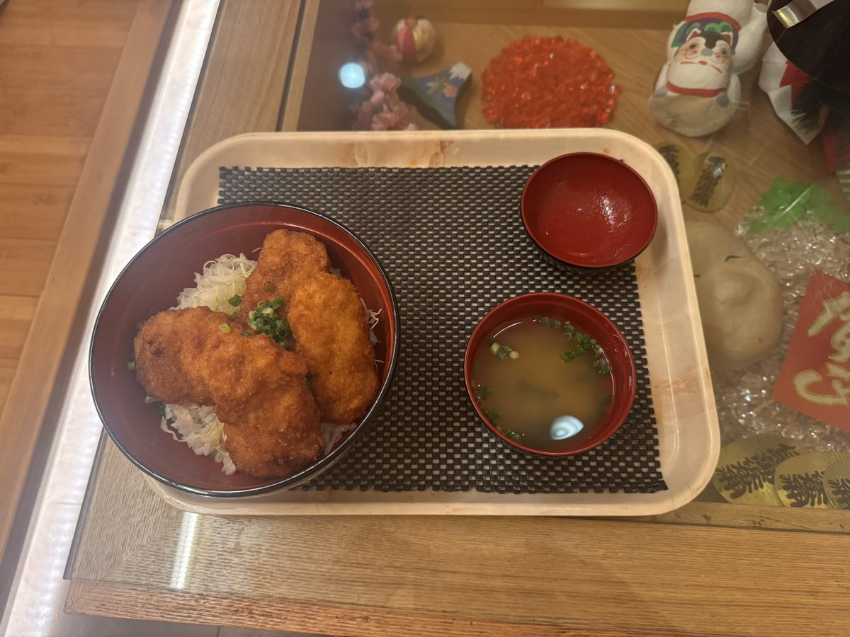 4730_yda's tweet photo. 晩御飯は、群馬ソースカツ丼

 #晩御飯 https://t.co/95xvOlM3Ir