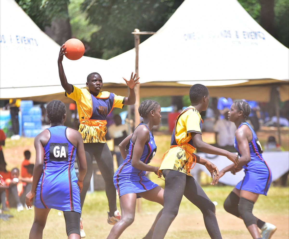 VBugerere's tweet photo. #USSSABallGamesII2026 | #Netball | #R32
St Charles Lwanga 17-29 Baptist High
St Bernard SSS 16-26 Katende Progressive
Dynamic SS 22-19 St Francis Busunju
Kyantamba SS 25-25 @StNoaSchools
#VoBUpdates | #LivefromGulu
@USSSAOnline @Jackshots24 @MbugaSwaibu9 https://t.co/1IRliM9UJp