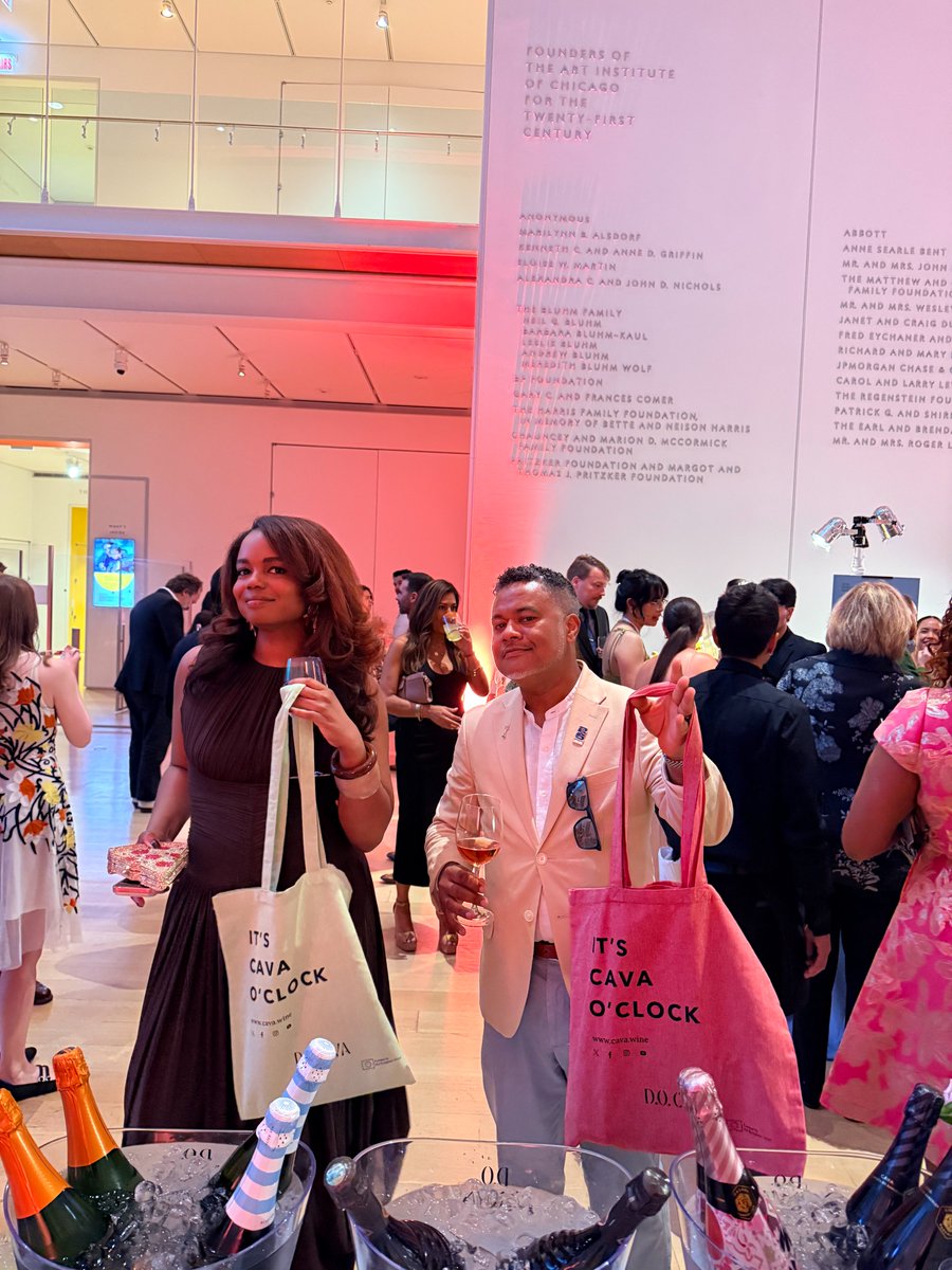 DO_Cava's tweet photo. 🥂 On June 13, D.O. Cava proudly took part in the official reception following the James Beard Awards, one of the most prestigious events in the U.S. culinary world.

Guests enjoyed a tasting of Cava de Guarda Superior, showcasing the quality and diversity of D.O. Cava to an audience of leading food and wine journalists, critics, and industry professionals.

A great opportunity to continue sharing the excellence of Cava de Guarda Superior on the international stage.

#DOCava #Cava #GuardaSuperior #JamesBeardAwards #WineExperience