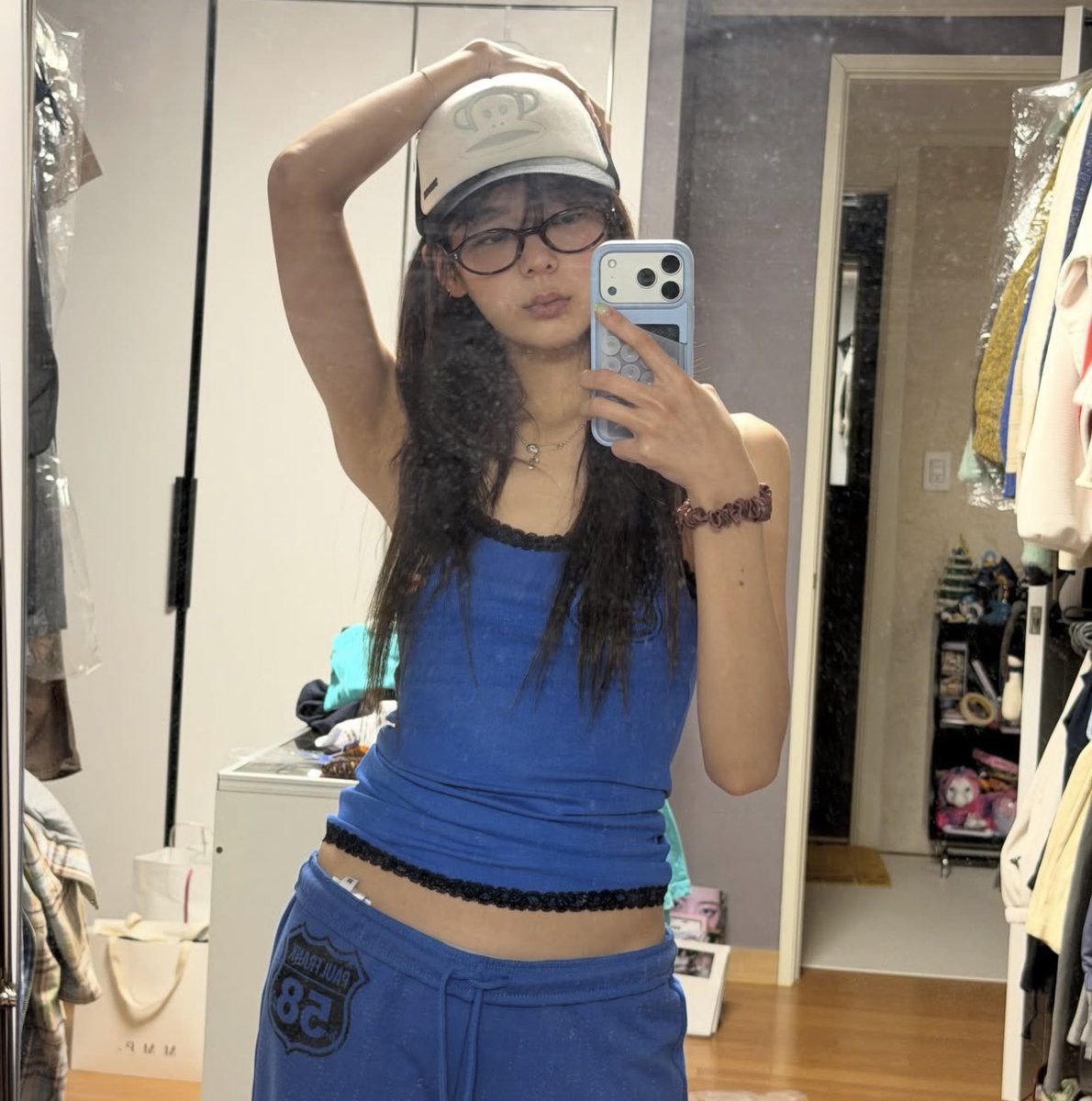 ITZY BASE tweet media