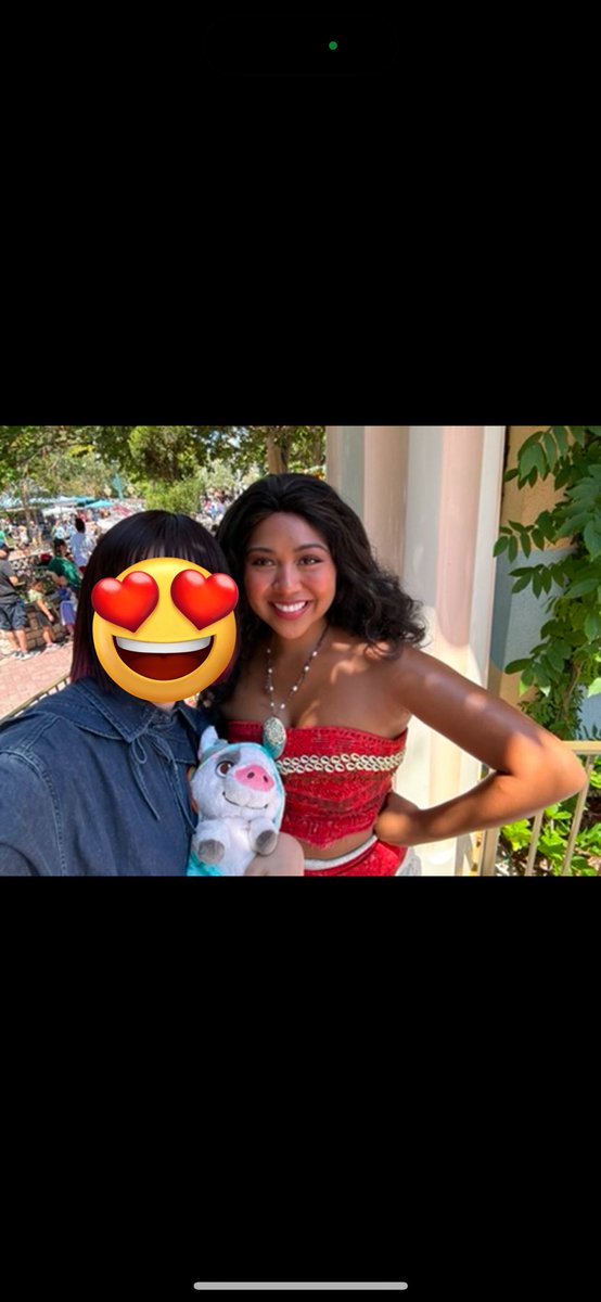 mkpy01005's tweet photo. #モアナと伝説の海ジャパンプレミアご招待
モアナが好きすぎてアウラニにもアナハイムにも行きました！！年甲斐もなく英語で手紙を書いて渡しました！！
モアナに会うための行動力は半端ないです！！ぜひよろしくお願いします！！ https://t.co/8betivZbSc