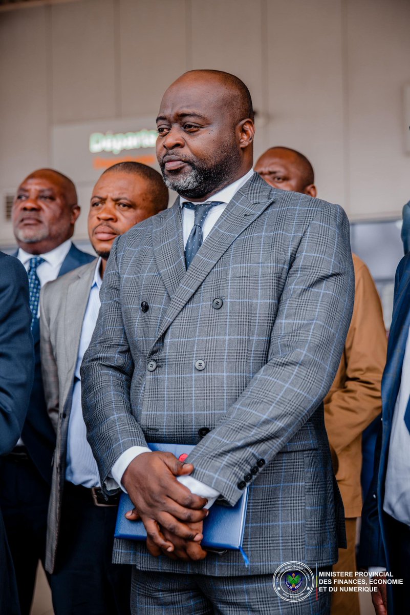 Apdnkin's tweet photo. L'APDNK a par ailleurs , réitéré sa disponibilités a poursuivre son accompagnement technique auprès du gouvernement provincial afin de faire du numérique un véritable monteur de bonne gouvernance , de performance administrative et de développement durable au bénéfice de kinios https://t.co/7YvMSEgO7H