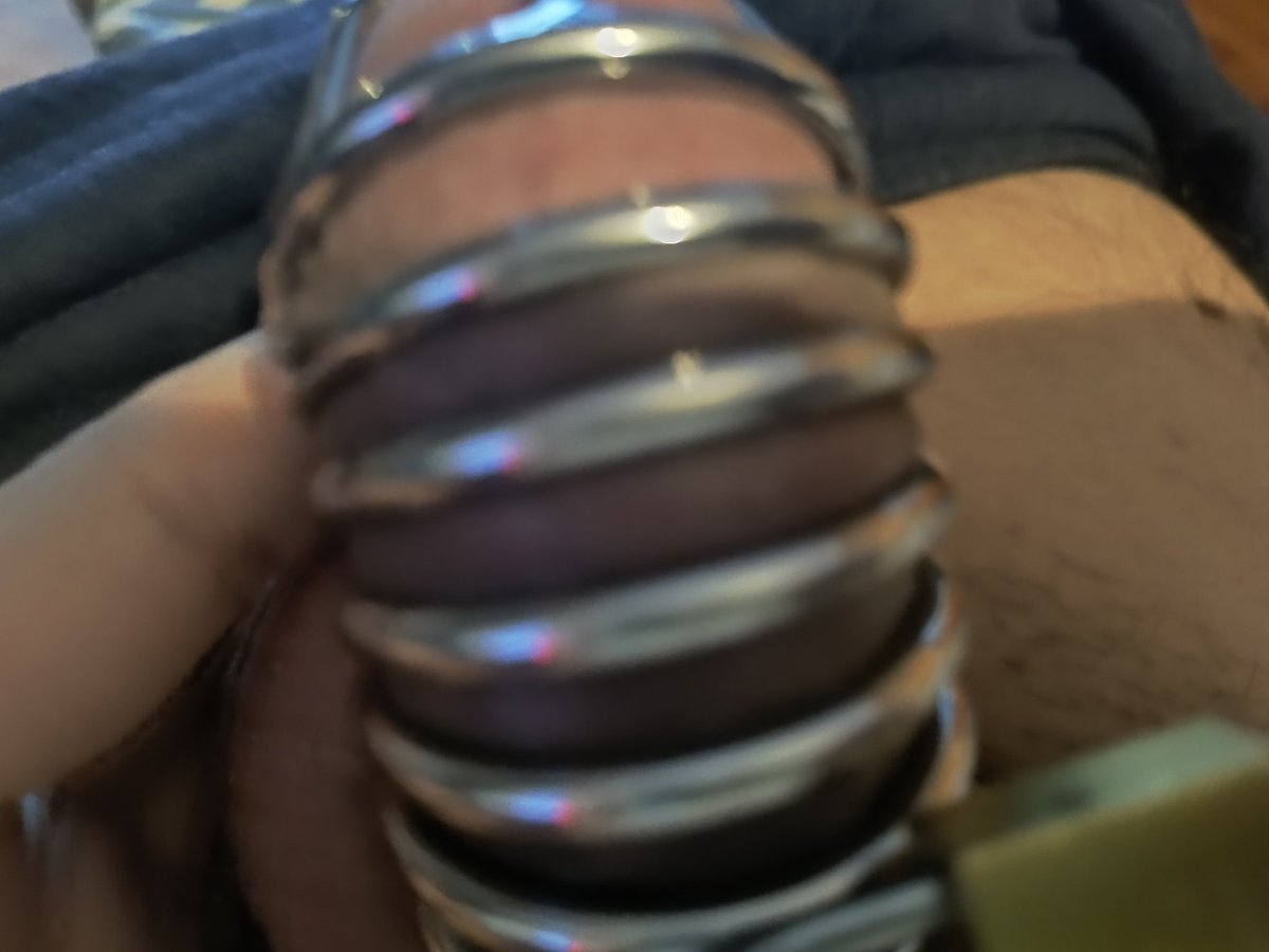 Punishedtiny's tweet photo. @Kae_rose_xo @rt_feet @cheesytoesands2 Just a few seconds If it weren't for the fact that I'm wearing this😂,  you look as beautiful as ever https://t.co/72h89pshaj