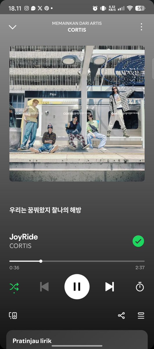 maisonjju's tweet photo. @basemarhoon happy 10juta penduduk etmin semoga kedepannya bangsa ini akan makin besar besar BESAAAR😘 btw joyride for a better life, pagi siang sore malem kudu joyride🥺 https://t.co/mMzmT35YrB