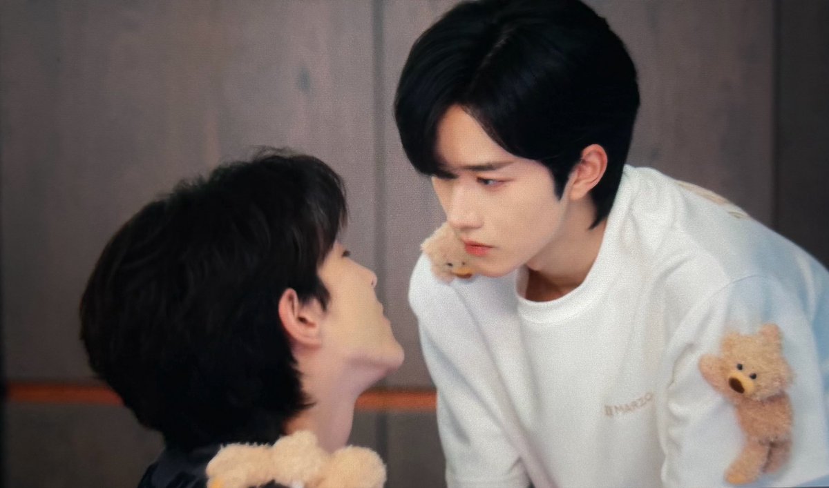 mochiwalnut's tweet photo. อึ้ง 1 ปีผ่านไป ถ้าหย่งไม่ป้องกัน มีลูกคนที่ 2 แล้วเหอะ คนท้องจะเป็นใครถ้าไม่ใช่คุณเซิ่ง หย่งทำหน้าเครียดตอนคุณเซิ่งเกริ่นๆ จะท้องอีกรอบด้วยซ้ำ มานจะไปทำหมันเลยด้วย เรื่องเมียของมานเรื่องใหญ่มาก โอเมก้าของหย่งคนเดียว แม่ของลูกที่มานตั้งชื่อมาตั้งแต่ประเทศพีอ่ะ ท้องแทนอะไรกันคับงง ก็นี่หม่าม๊า อัลฟ่าที่สร้างถุงตั้งครรภ์ได้เพราะจิ๊จ๊ะกับอินิม่า รับอะไรมามากมาย เช่น พลัง 30% และความรัก 100% และฮีทพร้อมหย่งรัท กับเบบี๋มาพิสูจน์น้ำยาอินิม่าอีก 1 😣