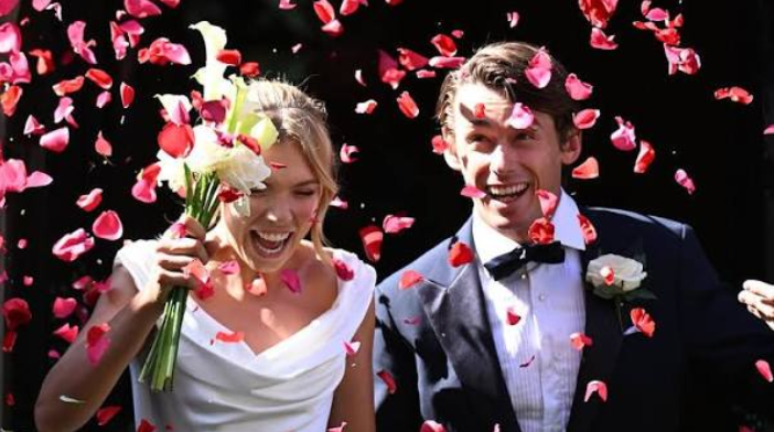 tito_tips's tweet photo. Breaking news: Top British tennis star Katie Boulter secretly marries her fiance Alex de Minaur on final day of Wimbledon.
#love #follow #f #bhfyp #cristianoronaldo #barcelona #soccertraining #bundesliga #fitness #instagood #soccergame #fut #brasil #manchesterunited #italy #insta https://t.co/FoZ7f8M3jt