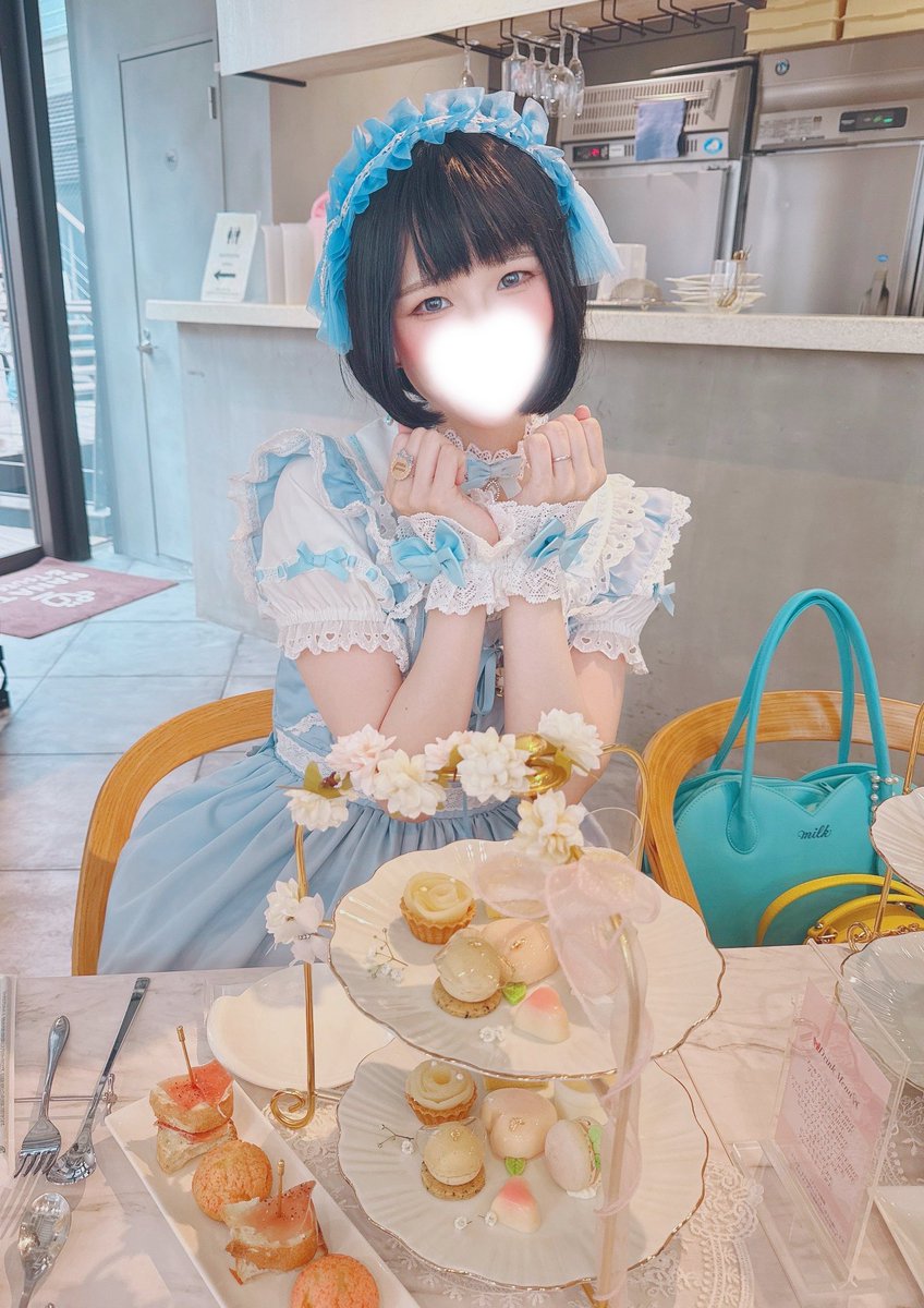 hgrnRR's tweet photo. これは昨日のわたし。
過去最高にフリフリでした🩵🎀✨ https://t.co/VR6Dke0eyN