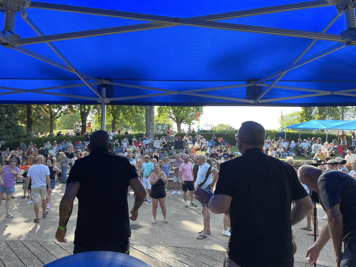 2RUDESKA's tweet photo. Many thanks to everyone that came to see us at Music In The Park yesterday 😎 You undoubtedly helped raise a lot of money for a very worthy cause
#2Rude #Ska #TributeBand #CoverBand #2Tone #LiveMusic #Newport https://t.co/buagDV6Jw2