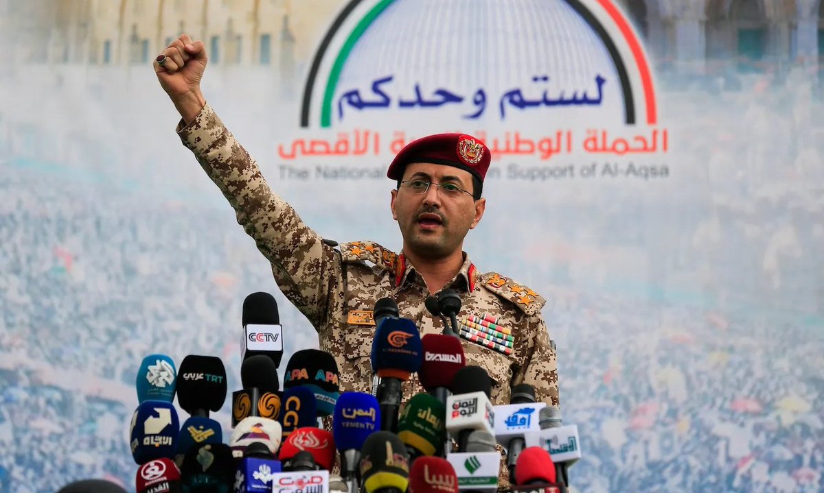 Currentreport1's tweet photo. BREAKING:

Ansarullah vows to retaliate after Saudi airstrikes at Sanaa international airport. https://t.co/MQrfj60Y1r