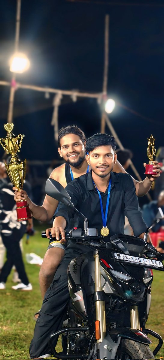 tipusultan_g2l's tweet photo. Champions keep playing until they get it right." 🏆🏅

#champion #winner #victory #lathi #khel https://t.co/uv8KCEWH30