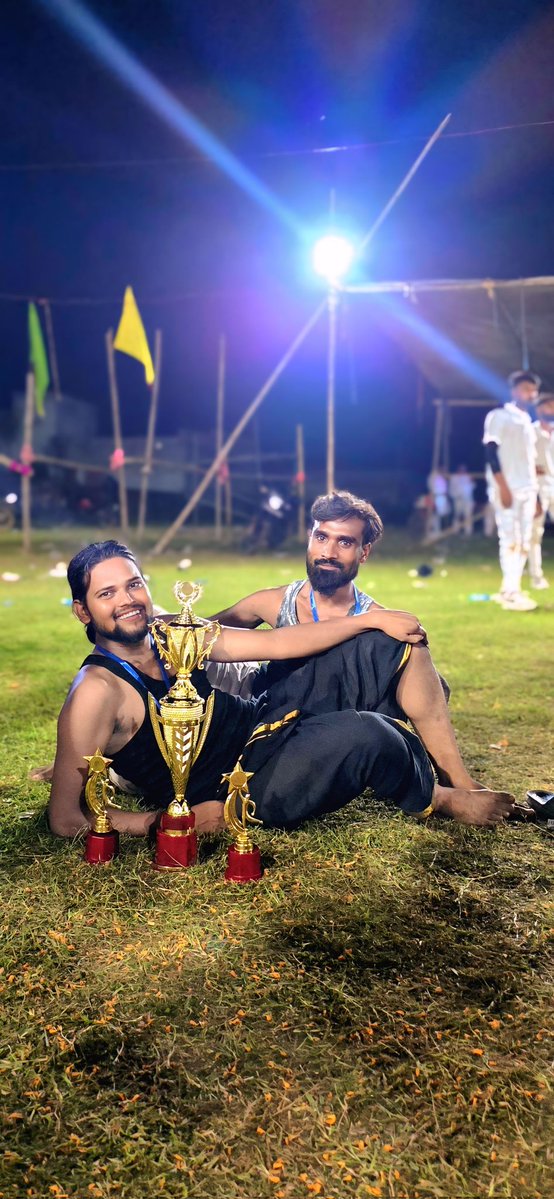 tipusultan_g2l's tweet photo. Champions keep playing until they get it right." 🏆🏅

#champion #winner #victory #lathi #khel https://t.co/uv8KCEWH30
