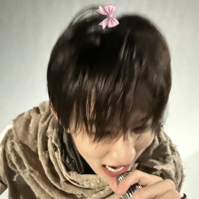 seonghhyn's tweet photo. selamat.... MALAMMMM!!! https://t.co/K9mkcFtVof