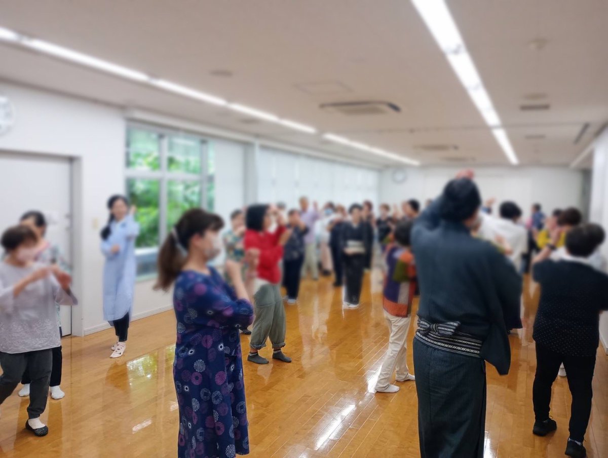 settsumatsuri's tweet photo. 🏖️あと19日🏖️
摂津まつりまであと19日です！
昨日の盆踊り練習会は、43名の方がご参加くださいました🌻ご参加いただいた皆さま、ありがとうございました🌱本番も素敵な時間になりますように🌟

#第50回摂津まつり #摂津まつり2026 #摂津市 #関西イベント #大阪イベント #夏祭り https://t.co/vI8l4zihet