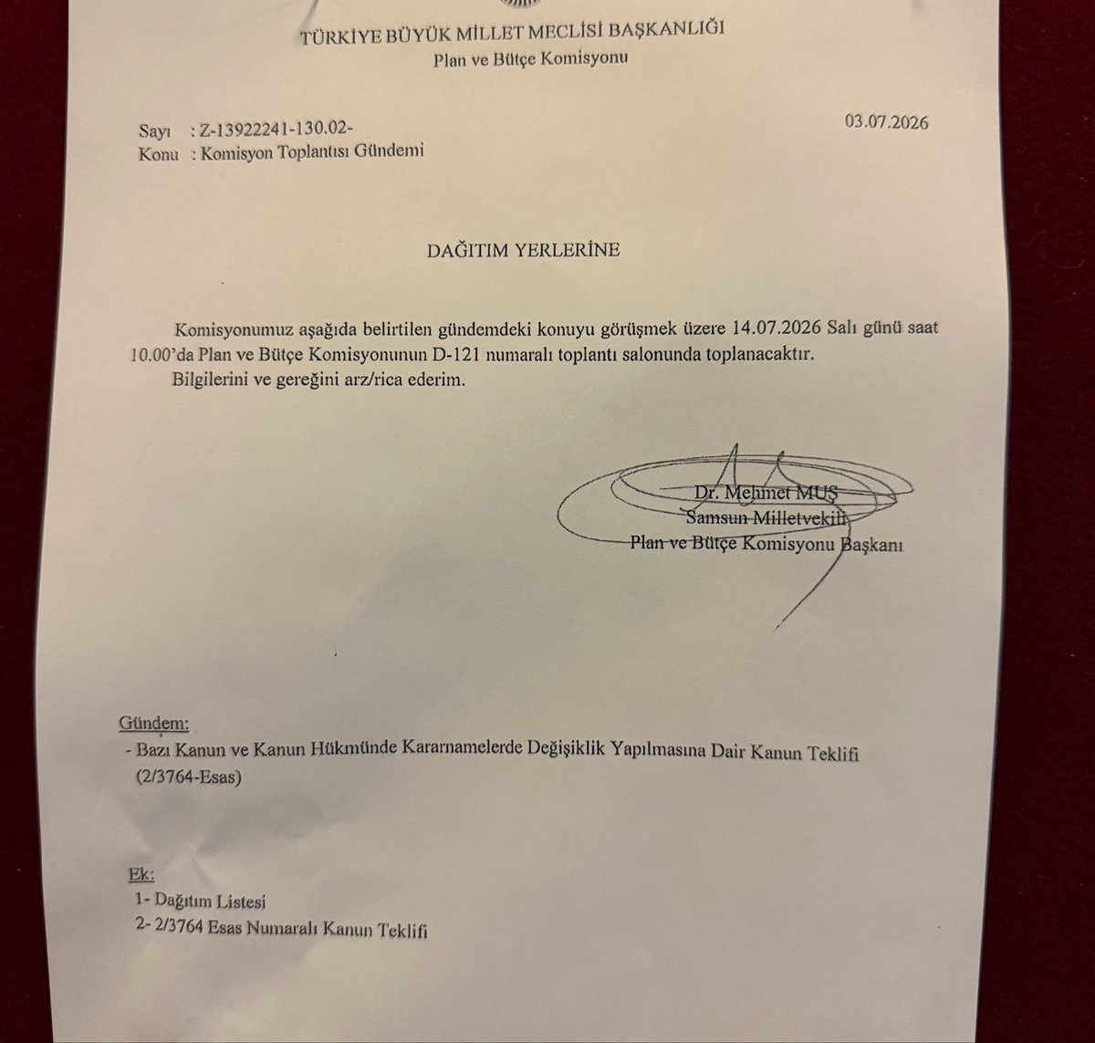 VahdetOzkocak's tweet photo. Dün yaklaşık 1 milyon katılım gerçekleşen sohbet odamızda bahsettiğimiz Torba Kanun teklifi,  yarın saat 10:00’da Plan ve Bütçe Komisyonu'nda görüşülecek.

Hayırlı olsun... https://t.co/THtG69TWhO