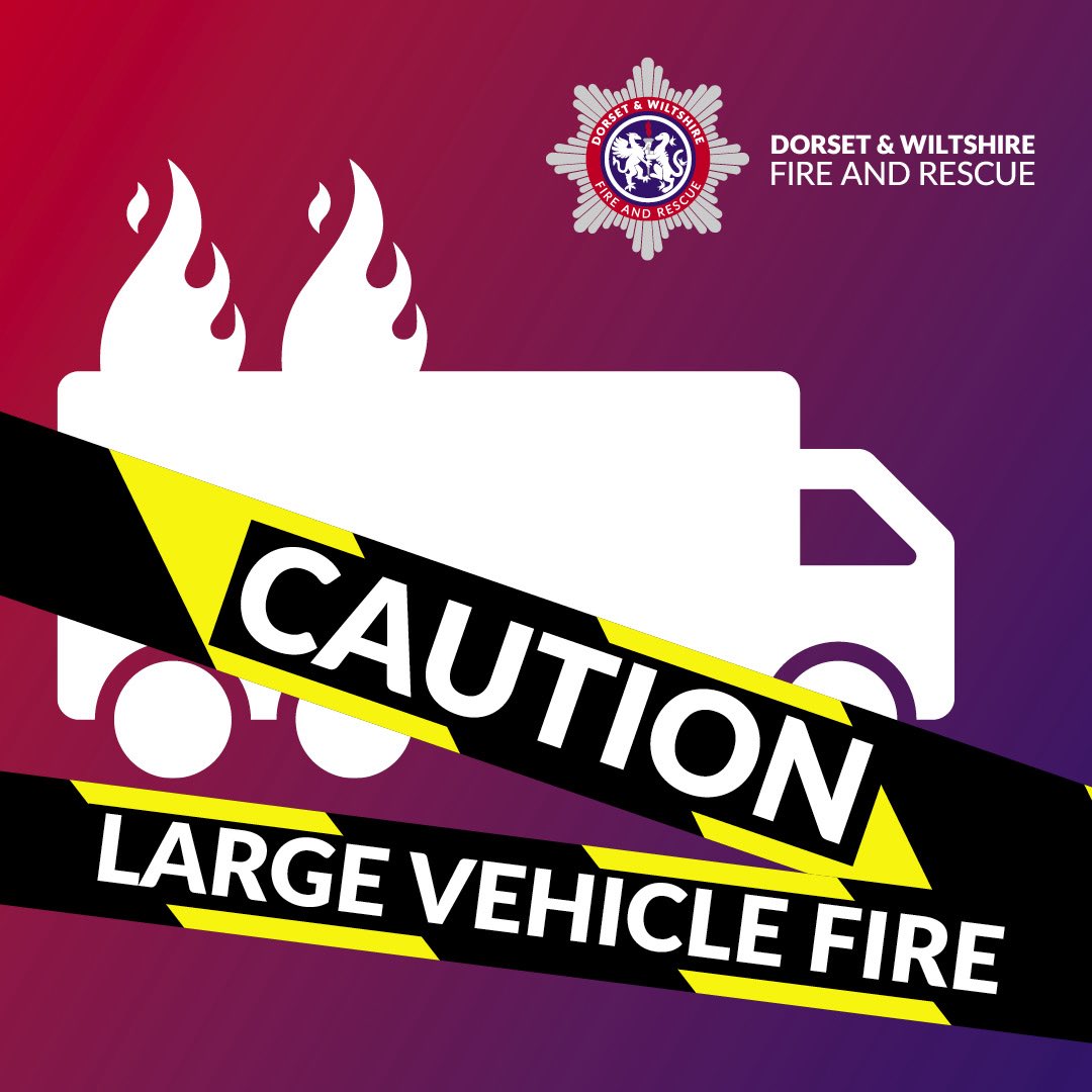 DWFireRescue's tweet photo. The #A419 is currently closed while we deal with a lorry fire between Blunsdon and Cricklade. There is also a lot of smoke so please avoid the area. https://t.co/JAYY8WgbfE