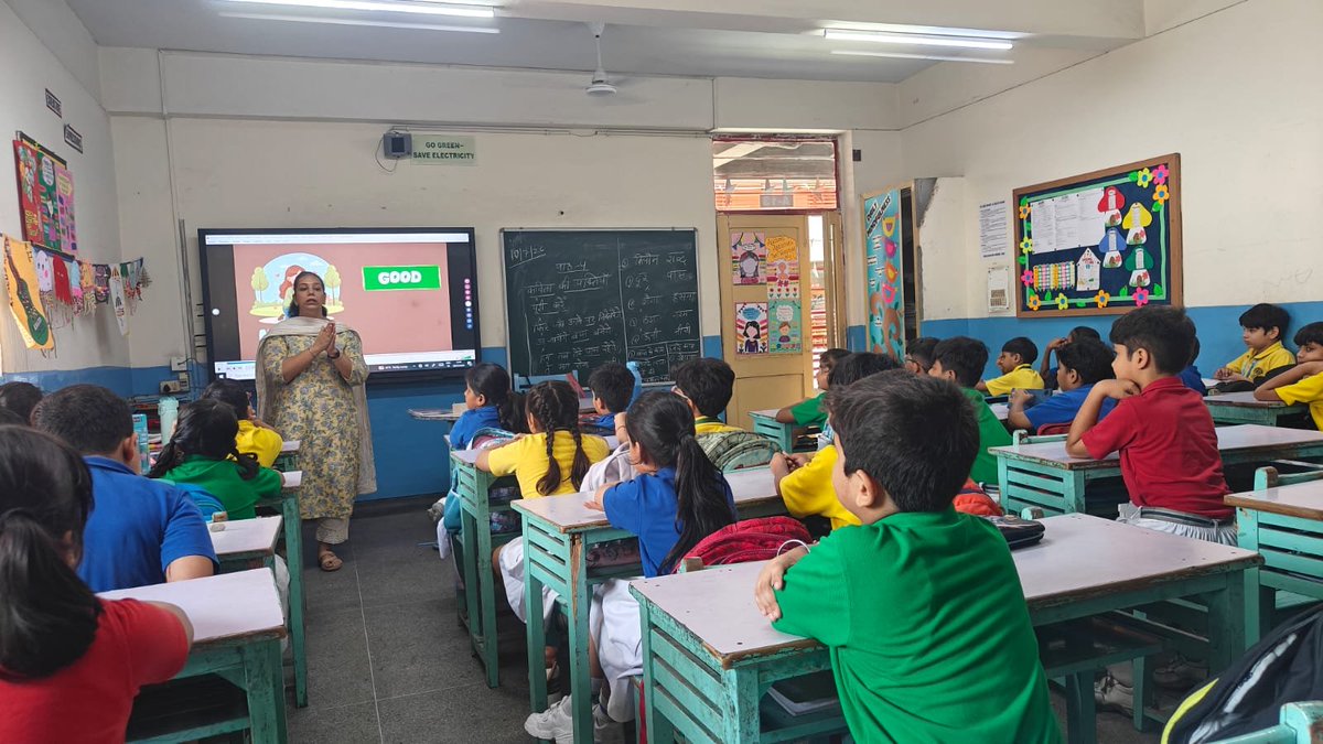 PublicAhlcon's tweet photo. As part of our Child Safety initiative, Preparatory Stage students watched  Good Touch and Bad Touch awareness videos helping them identify safe and unsafe touch,set personal boundaries and understand that their voice matters.@Dir_Education @EduMinOfIndia @ashokkp @Ahlconpublic1 https://t.co/OHHfq4FW48