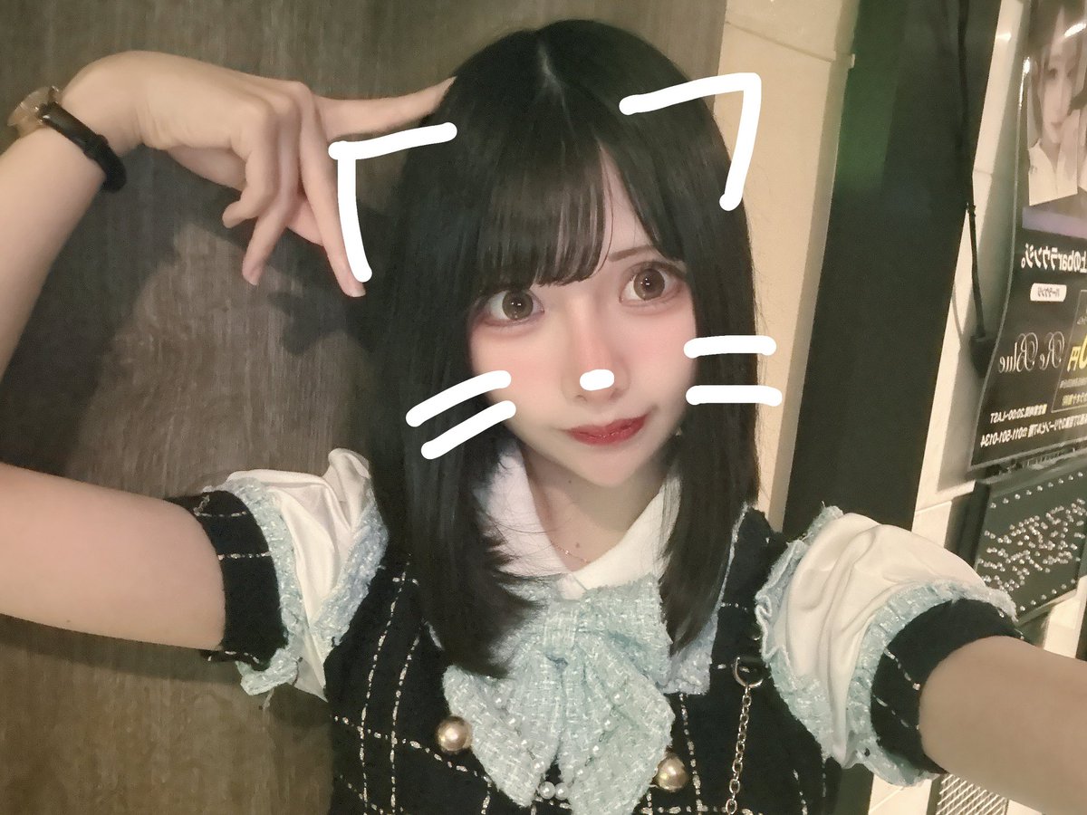 nyanchan_800's tweet photo. 20:30から21:30まで1人❕
21:30からほまれちゃんと2人‼️

昔のプリクラみたいな落書きしてみた https://t.co/bq5OX5tgGJ