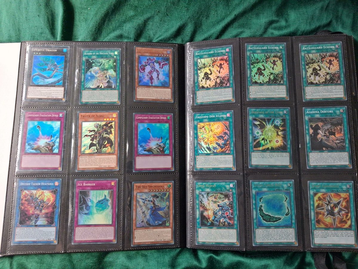 TradingYugioh's tweet photo. Yu-Gi-Oh Binder Collection Mixed Rarities MINT Condition All Holo Cards Bundle

Ends Friday

#ad #yugioh #YuGiOhTCG

https://t.co/mQWZrWXRoy https://t.co/sKGX4OrMPo