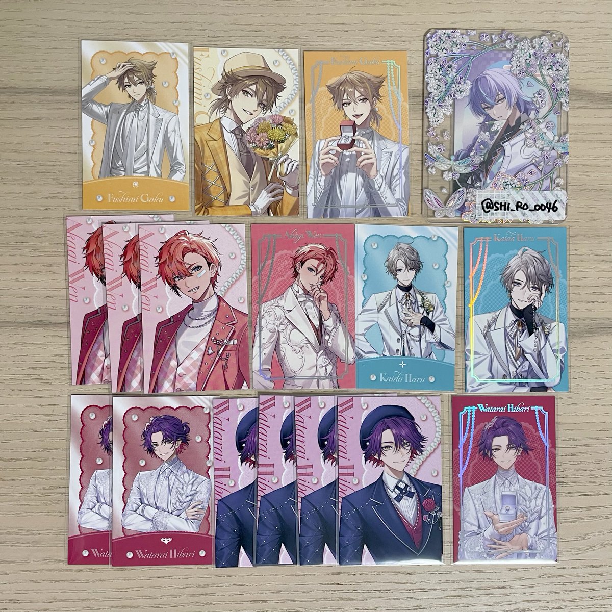 SHI_RO_0046's tweet photo. 【交換】
にじさんじ  Luminous Marriage ジューンブライド 2026 チェキ Aグループ

【譲】画像1

【求】IDカードの方
　　　
※R⇆R、Nは基本同絵柄同士希望ですがご相談可能

郵送交換希望です。
お心当たりありましたらお気軽にお声掛け下さい。 https://t.co/RXTIH2pDpC