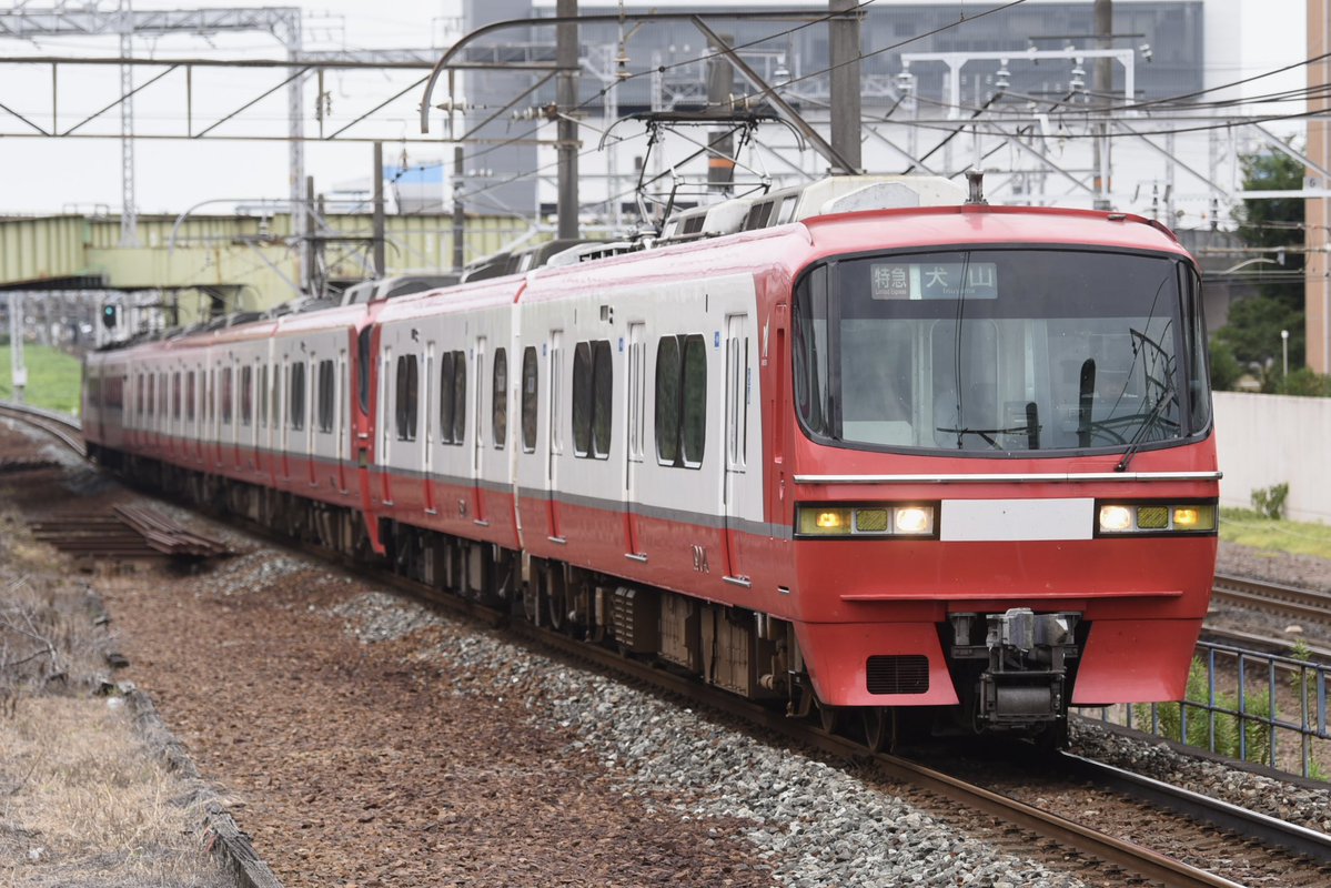 yodoexp2217's tweet photo. 285 9500系9524
487 1800系1804+1000系1015
481 9100系9126＋2200系2203
93 1800系1807+1000系1011
貫通顔の9500系の特急運用は初撮影！ https://t.co/MkSBchDRYs