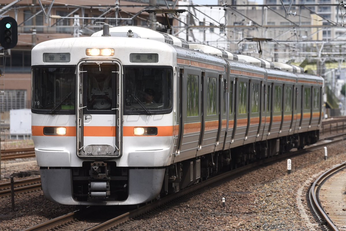 yodoexp2217's tweet photo. 122 313系Y9
318f 313系J10
2516F 313系Y103
124F 313系Y105
名鉄の撮影後は313系幕車と681系を撮影したくて熱田で撮影！
お会いした方々お疲れ様でした！ https://t.co/OSx1k8QNC8