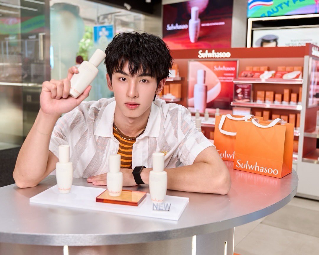 SwenSurf_Official TH tweet media