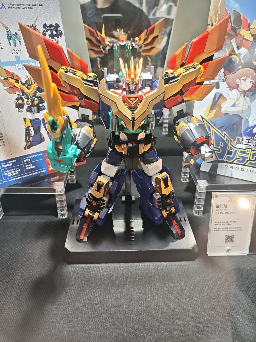 YangBro0701's tweet photo. ロボットはこの歳でも心が踊るな。
欲しい! https://t.co/OQjNCeuYqU