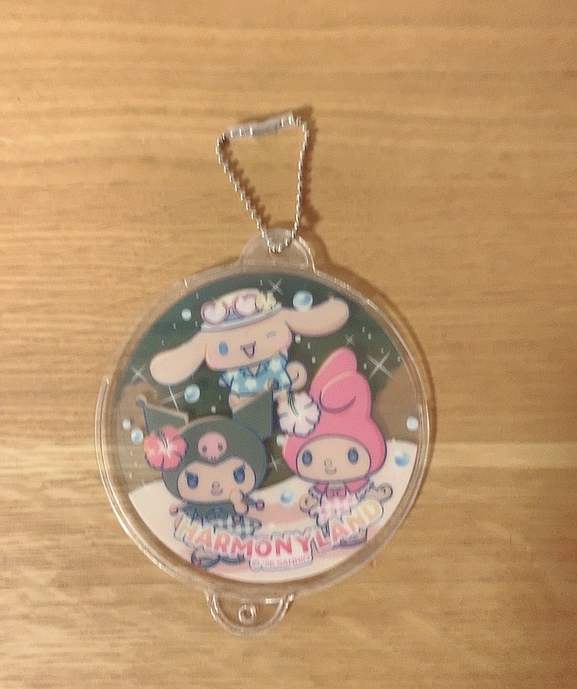 n0l963's tweet photo. コースターをキーホルダーに！
紙じゃなくてクリアなのも良き！ https://t.co/IPCKF1tQgS