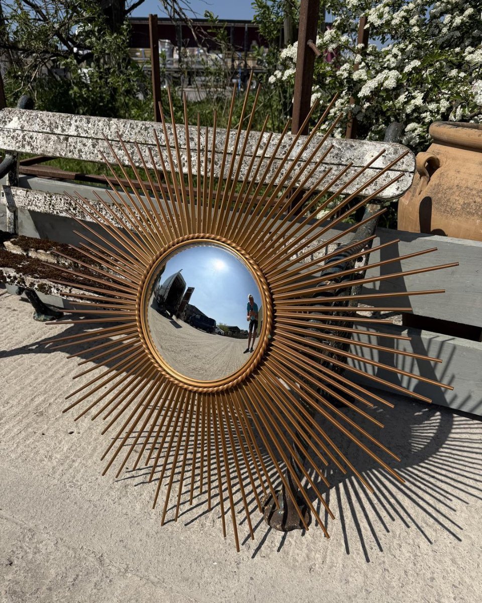 loveantiques's tweet photo. Looking for something unique, special, or beautifully unexpected?

At loveantiques we bring together a diverse mix of antique and vintage treasures from trusted dealers across the UK and beyond. 

Shop the full collection at https://t.co/EVZMPB5D2f https://t.co/SjV50BCdlJ