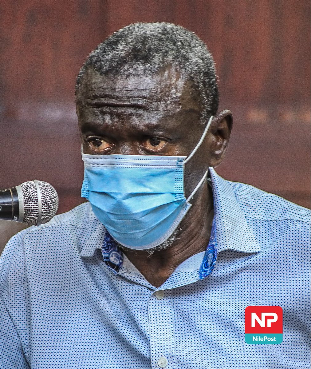 Fireliglntfi's tweet photo. UPDATE: Dr. Kizza Besigye alongside Hajji Obeid Lutale and Captain Denis Oola, are currently before the High Court for proceedings in their treason case.

📸 @francis_isano 

#NBSUpdates https://t.co/F56BUz9A5b