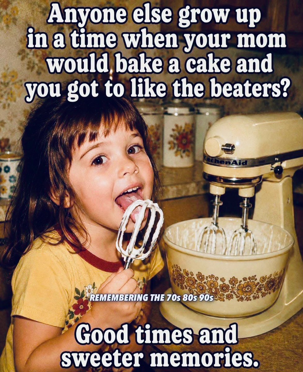 MustangMan_TX's tweet photo. I remember this so well! 
My mom loved to cook and bake and we loved all the benefits! ❤️👏 https://t.co/PpGyW7szMt
