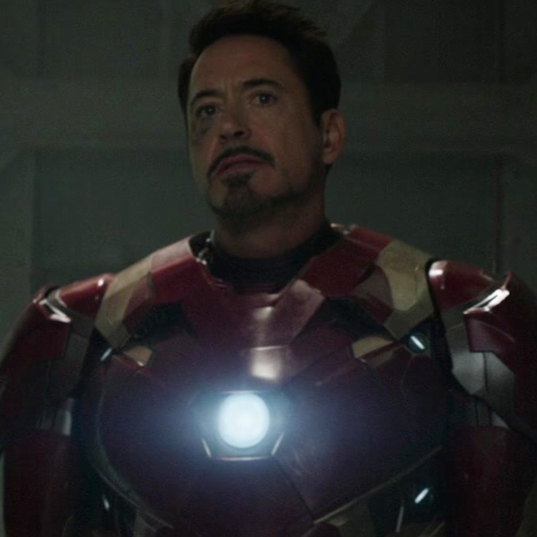 marvel_updat3s's tweet photo. Joe Russo has confirmed that Doctor Doom’s resemblance to Tony Stark will be addressed in ‘AVENGERS: DOOMSDAY’

“I’m not going to give away anything. It will all make sense when you watch the movies.”

(Via: @soundspheremag) https://t.co/Qk76j8PEAn