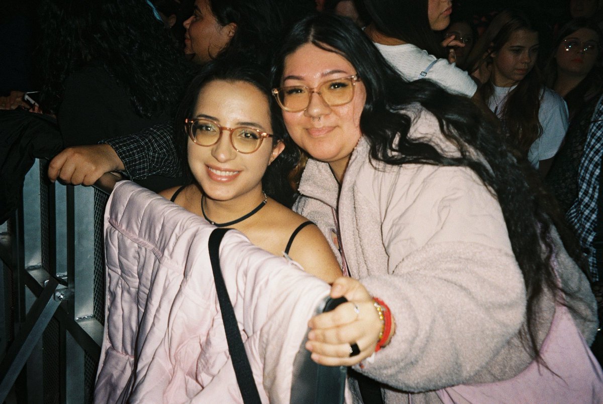 SAVEMEURPRAYER's tweet photo. happiest of birthdays to my best friend in the entire world, i love living life with you planning as many shows &amp; trips as possible, crying, singing and laughing together. some of my favorite memories are with you HAPPY BIRTHDAY here’s to many moreeee 💕🥂♋️🎈jat 4ever @929Iive https://t.co/eDSgbmfFzc