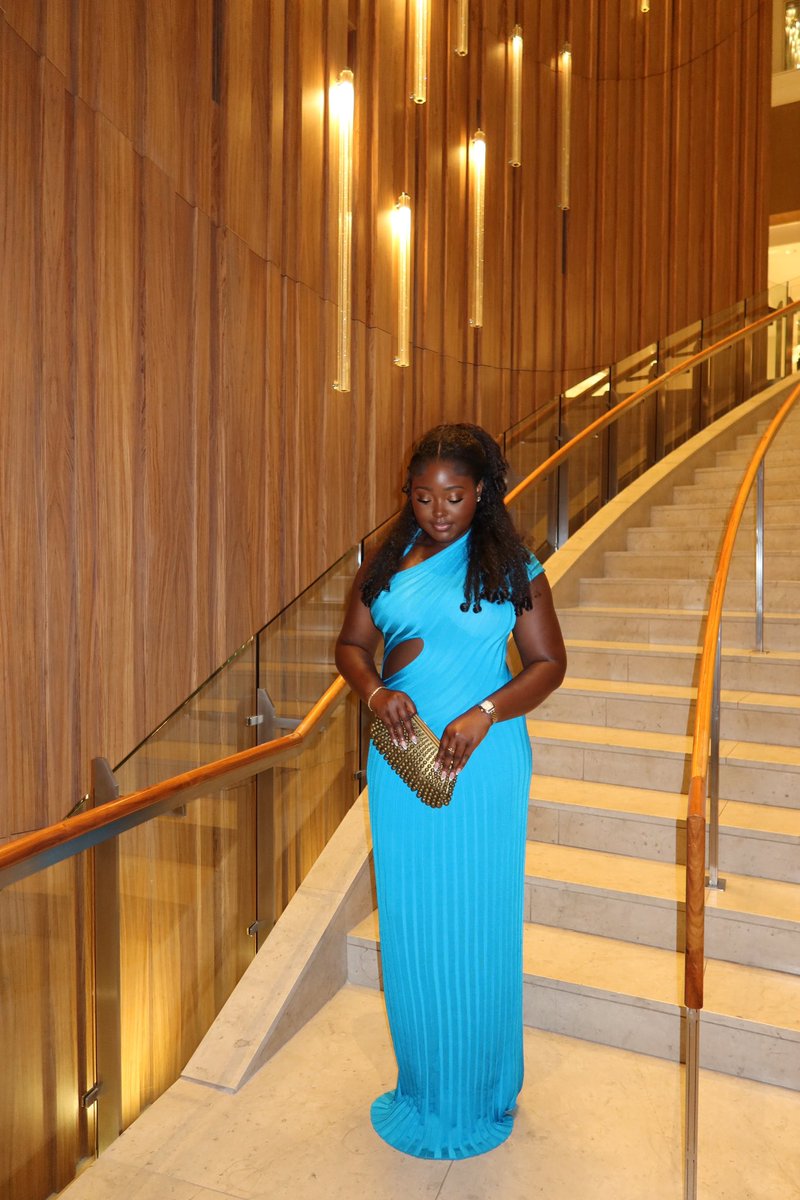 ___b_netha's tweet photo. Cocoa In Cobalt🩵 https://t.co/GfoF5FrmeD