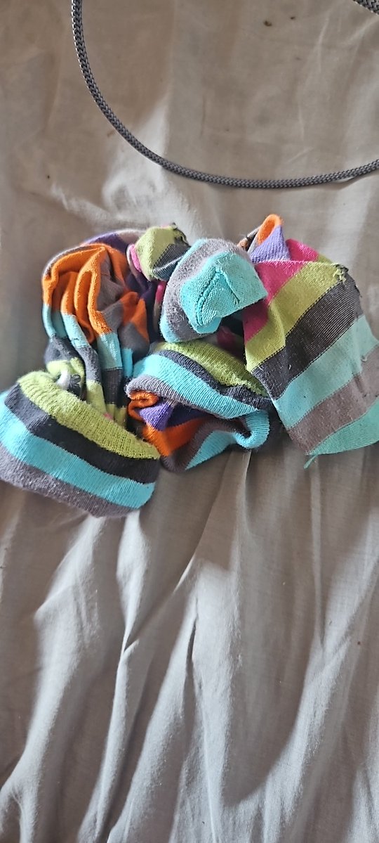 bakerdhi's tweet photo. My socks st8nk these jave been 5 days now they stink come get them before i put them in wash seems a waste to not give you good bois a chance to buy dm me 
@Steven185688 @ScatSubLJ @fart_and_more @user97553765457 @subladbarent https://t.co/bnfA4dTtN6