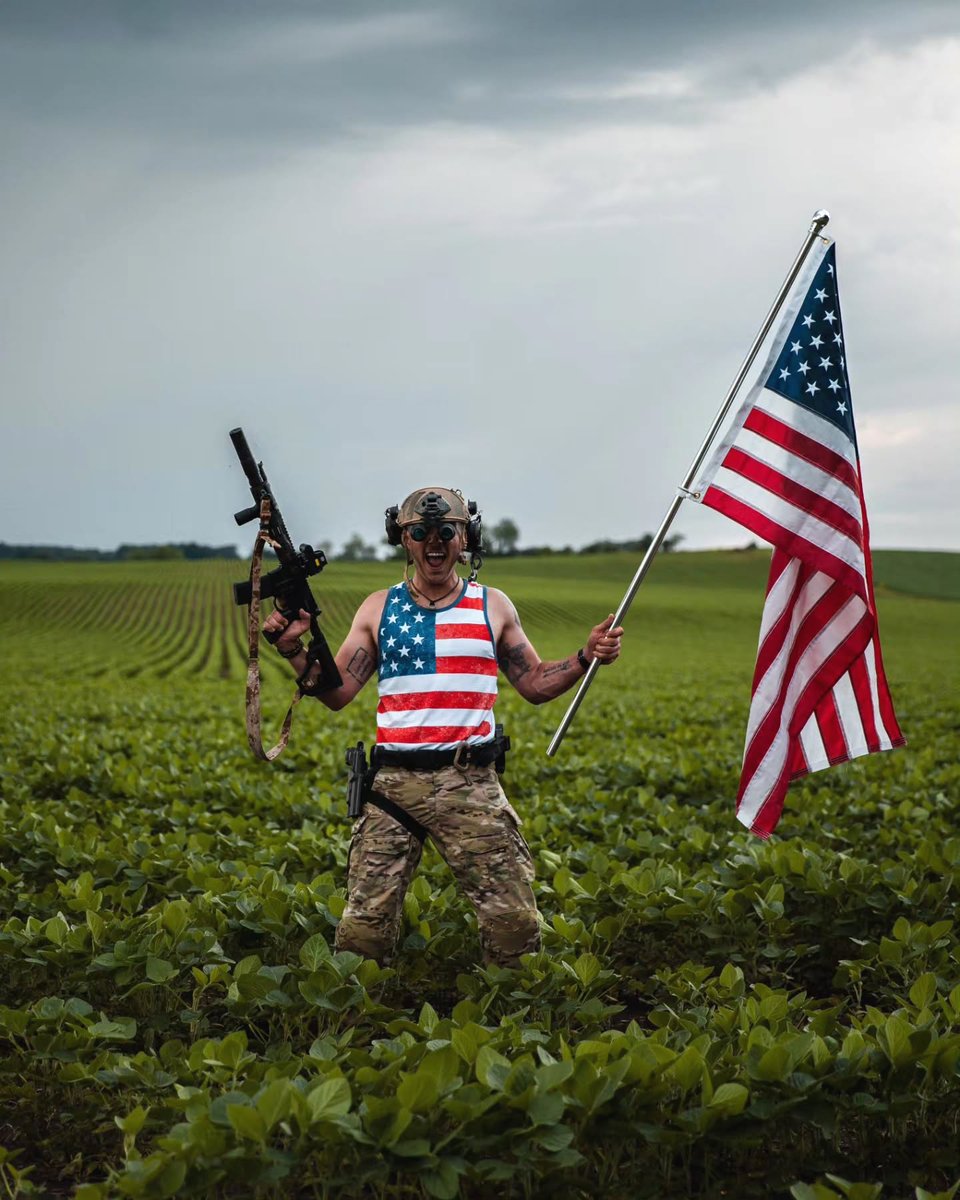 Daniel Defense tweet media