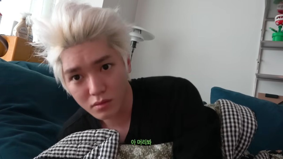 saturday0107__'s tweet photo. นอนนิ่งๆ แต่หลังตื่นหัวเป็นซุปเป้อไซย่าทู้กที ㅋㅋㅋㅋ 
รูปฉุดท้ายรอคอลไซน์ ㅋㅋㅋㅋㅋ https://t.co/RpdYQuDt63