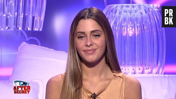 KVhosske's tweet photo. Chaque fois que Paola crie pour sa séquence ou tire la gueule parce que mauvaise perdante, je pense à ces deux divas qui agaçaient pendant leurs saisons. Minimum la demi-finale pour ce genre de candidates. #SecretStory https://t.co/F3ZBo5bwKN