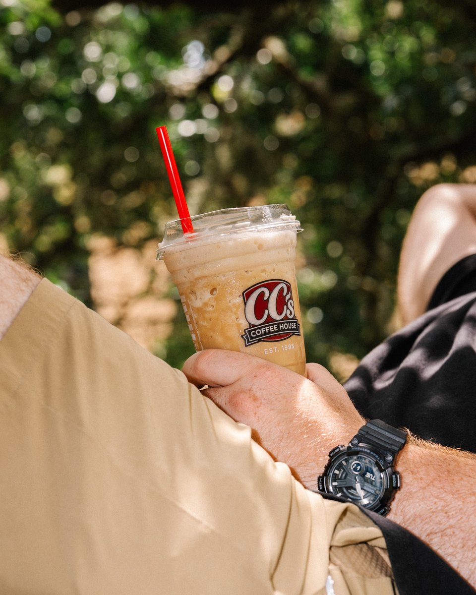 CCsCoffeehouse's tweet photo. Your favorite Mochasippi, made your way.

Yes, even lactose free. ✨

#ChooseCCs https://t.co/z9SstQFF1a